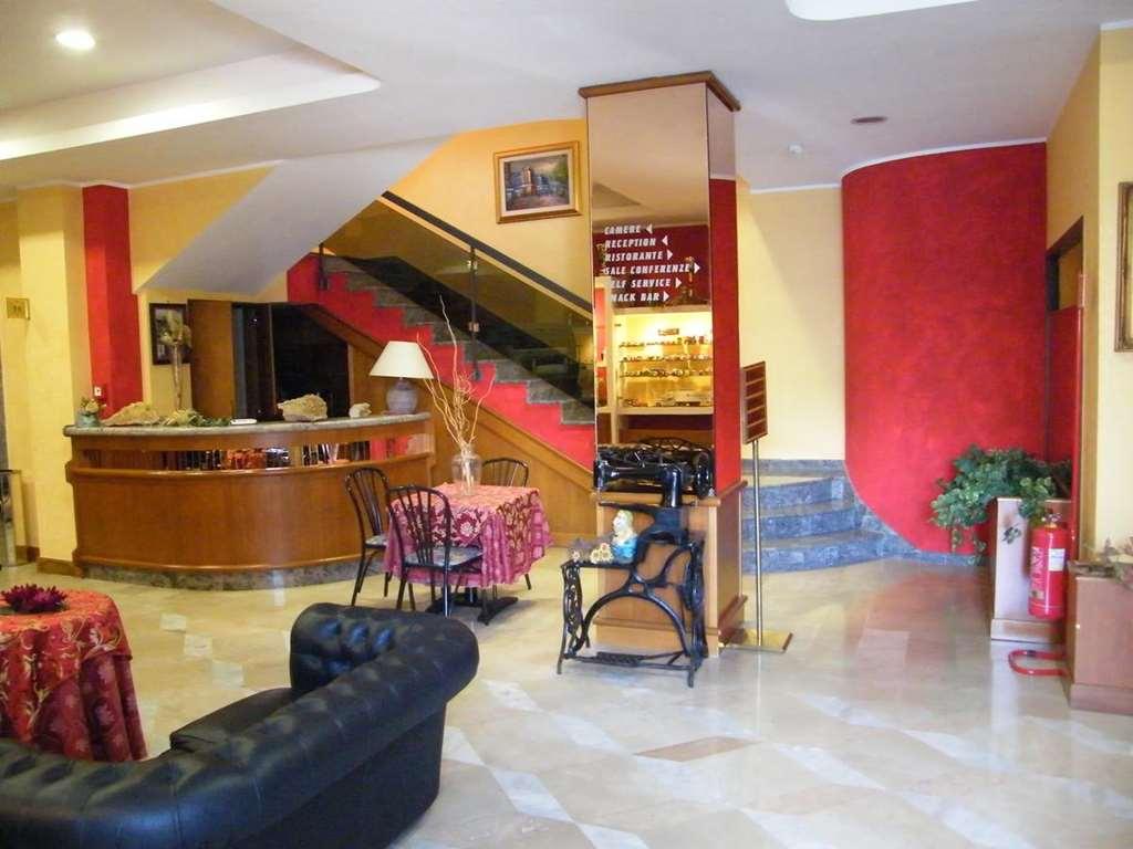 Hotel Residence Memmina Frosinone Interiør bilde