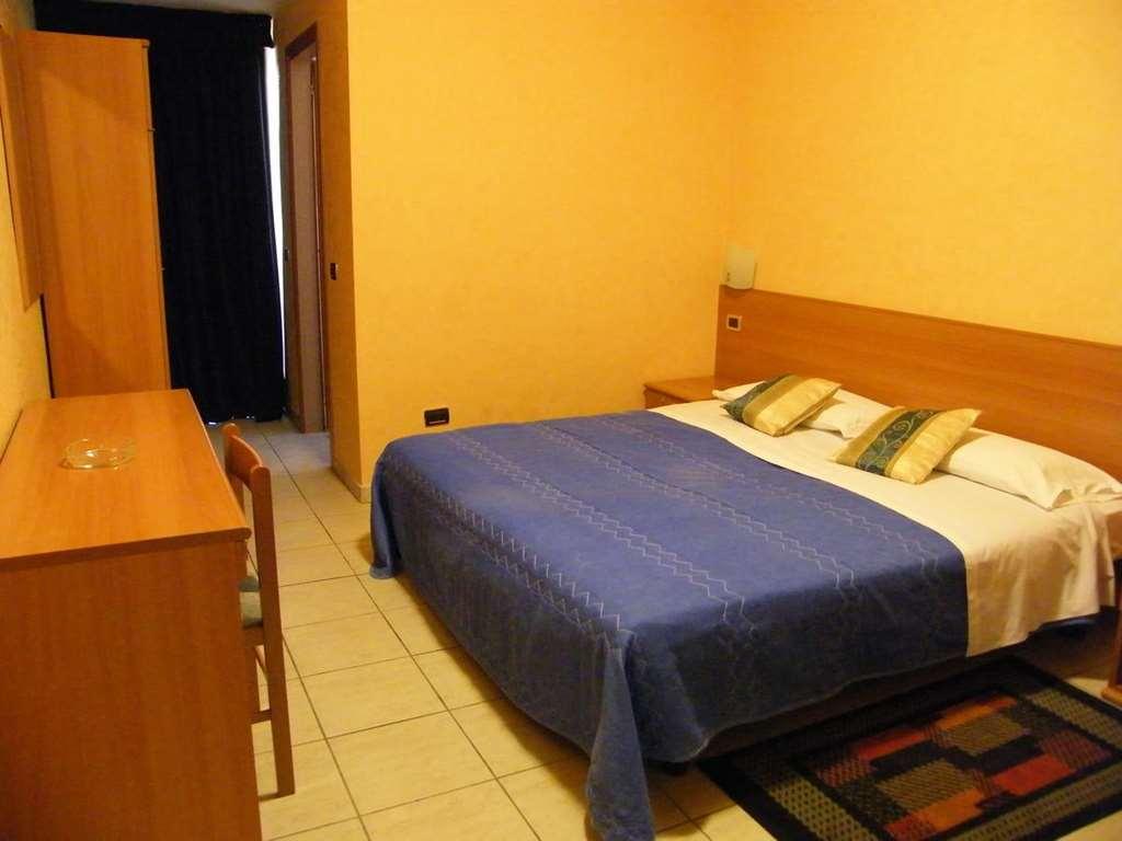 Hotel Residence Memmina Frosinone Rom bilde
