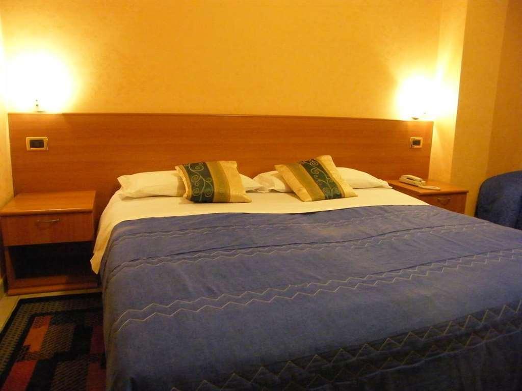 Hotel Residence Memmina Frosinone Rom bilde