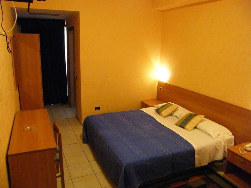 Hotel Residence Memmina Frosinone Rom bilde